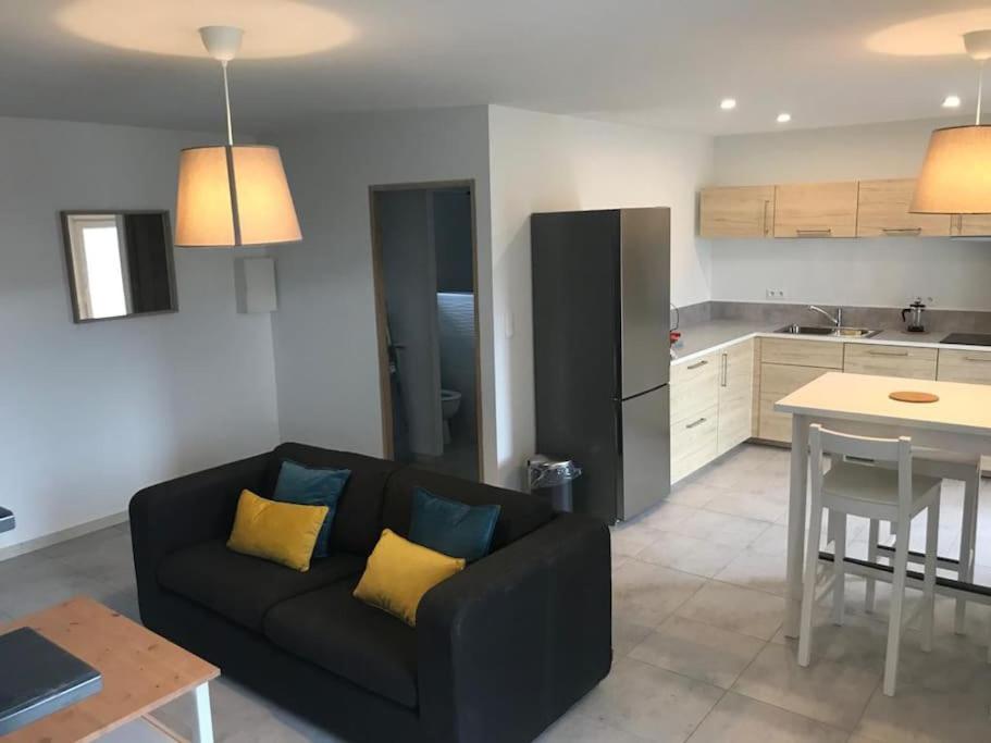 Appartement Neuf Avec Spa Saint-Martin-dʼArdèche Exterior foto